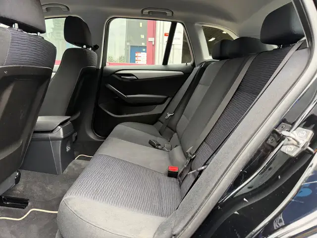 BMW X1 view 11