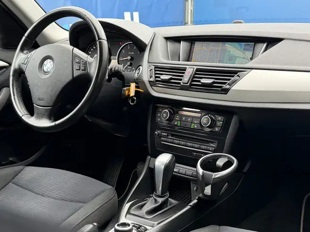 BMW X1 view 8