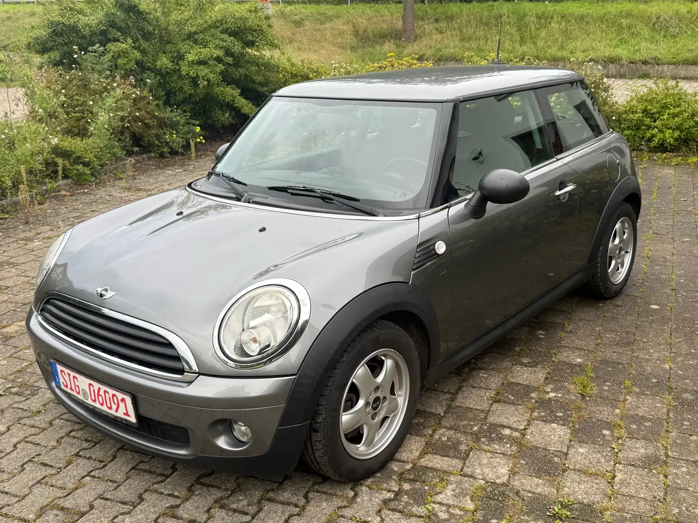 MINI One One Grau - 2
