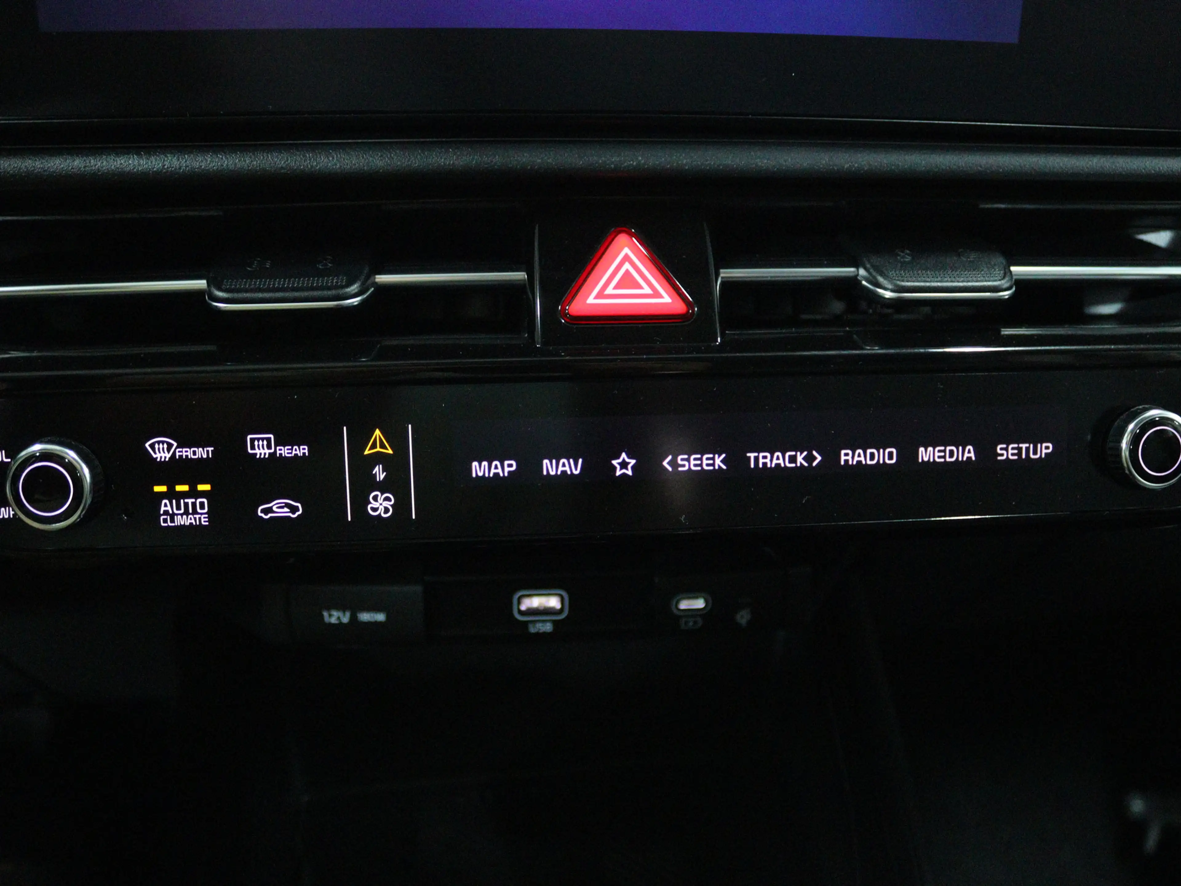 Kia Niro 1.6 GDi Hybrid DynamicPlusLine | 18" incht LM Velg — photo 11