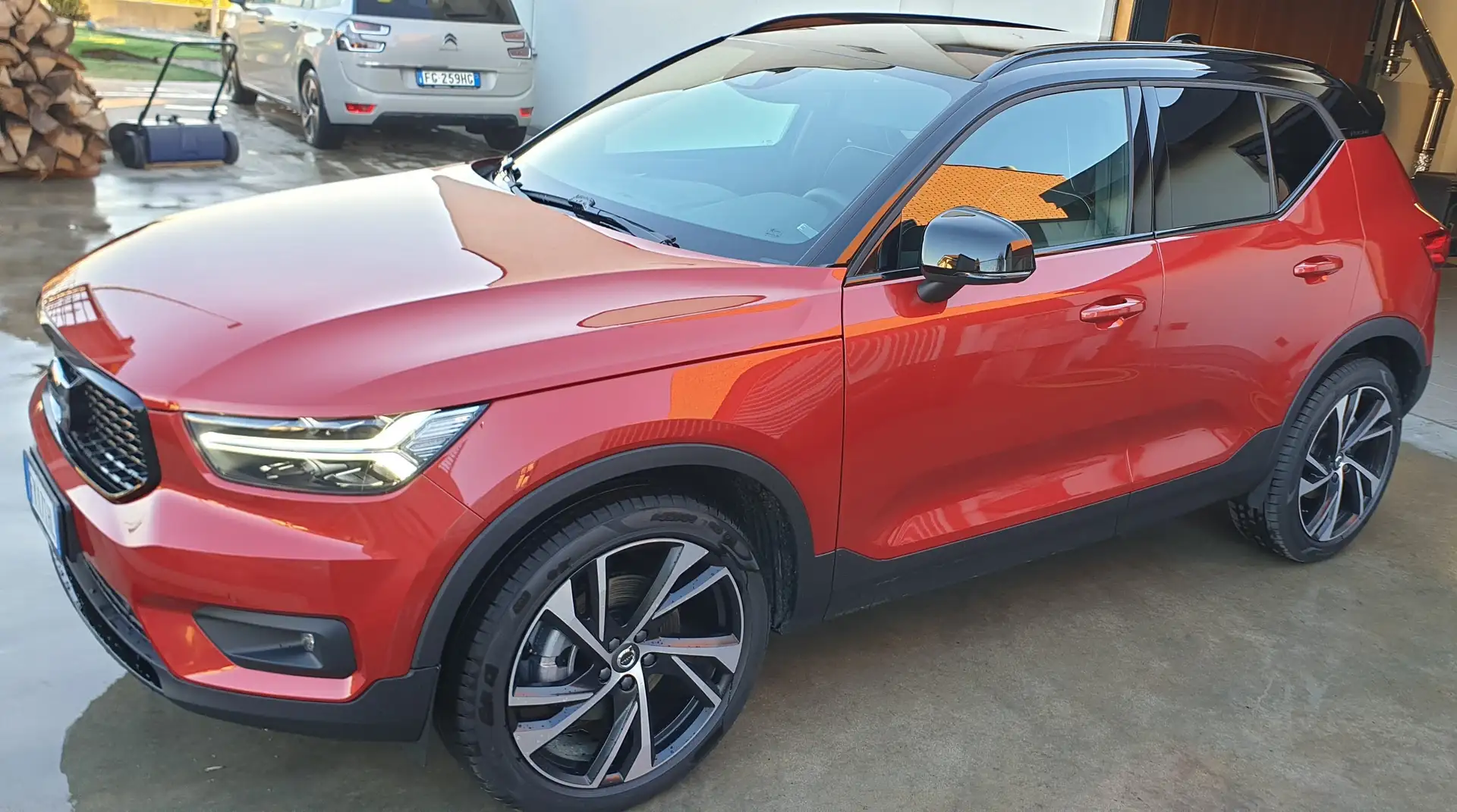 Volvo XC40 XC40 2.0 d3 R-design awd geartronic my20 Rosso - 2