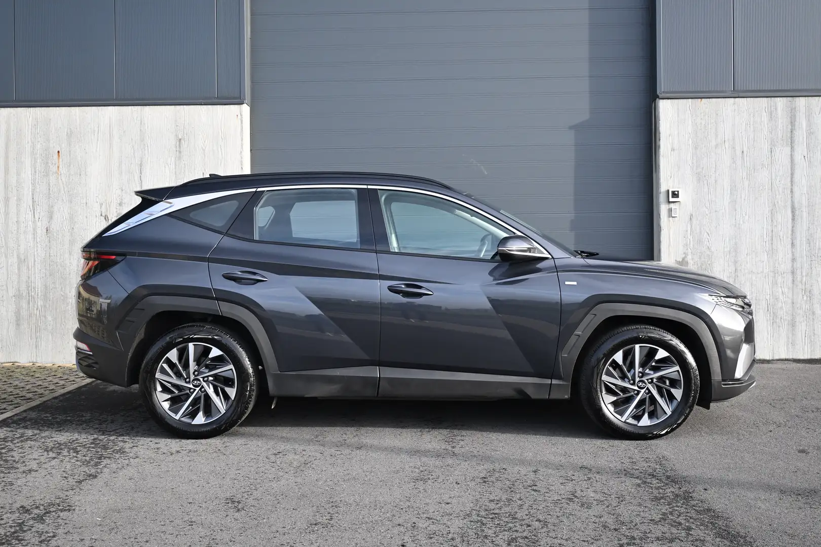 Hyundai TUCSON 1.6 T-GDi 48V-Hybrid/ Carplay/ Keyless/ Camera Gris - 2