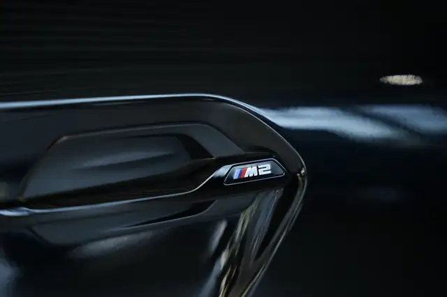 BMW M2 view 7