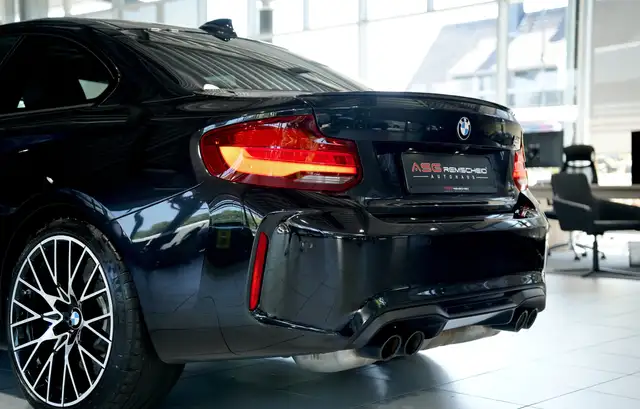 BMW M2 view 14