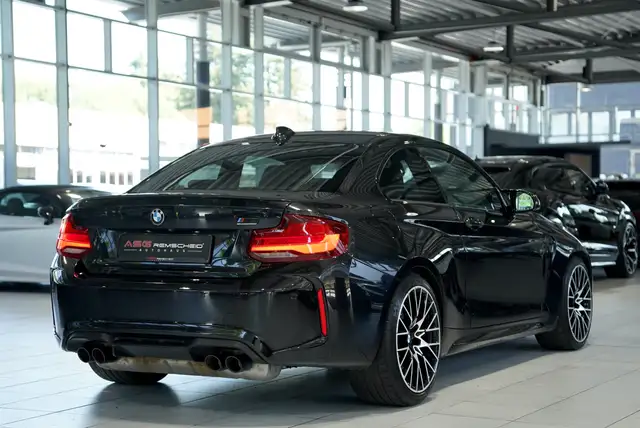 BMW M2 view 8