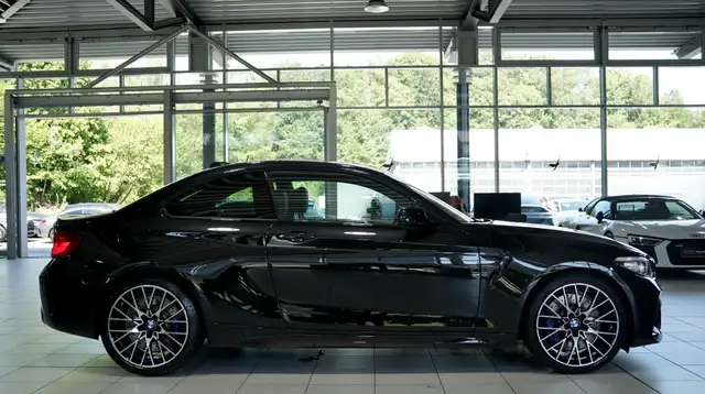BMW M2 view 6