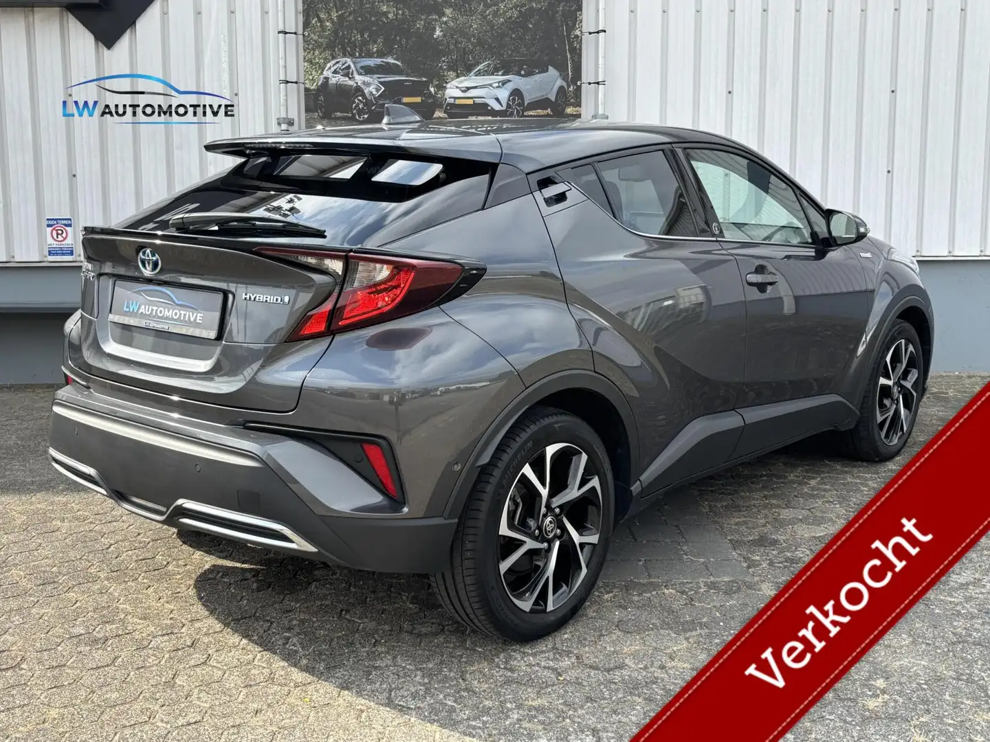 Toyota C-HR 2.0 184pk Hybrid First Edition | Dodehoek | Stoel+ Grijs - 2
