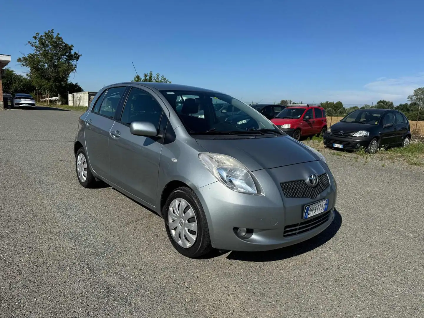 Toyota Yaris 1.3 5 porte M-MT Sol Argento - 2