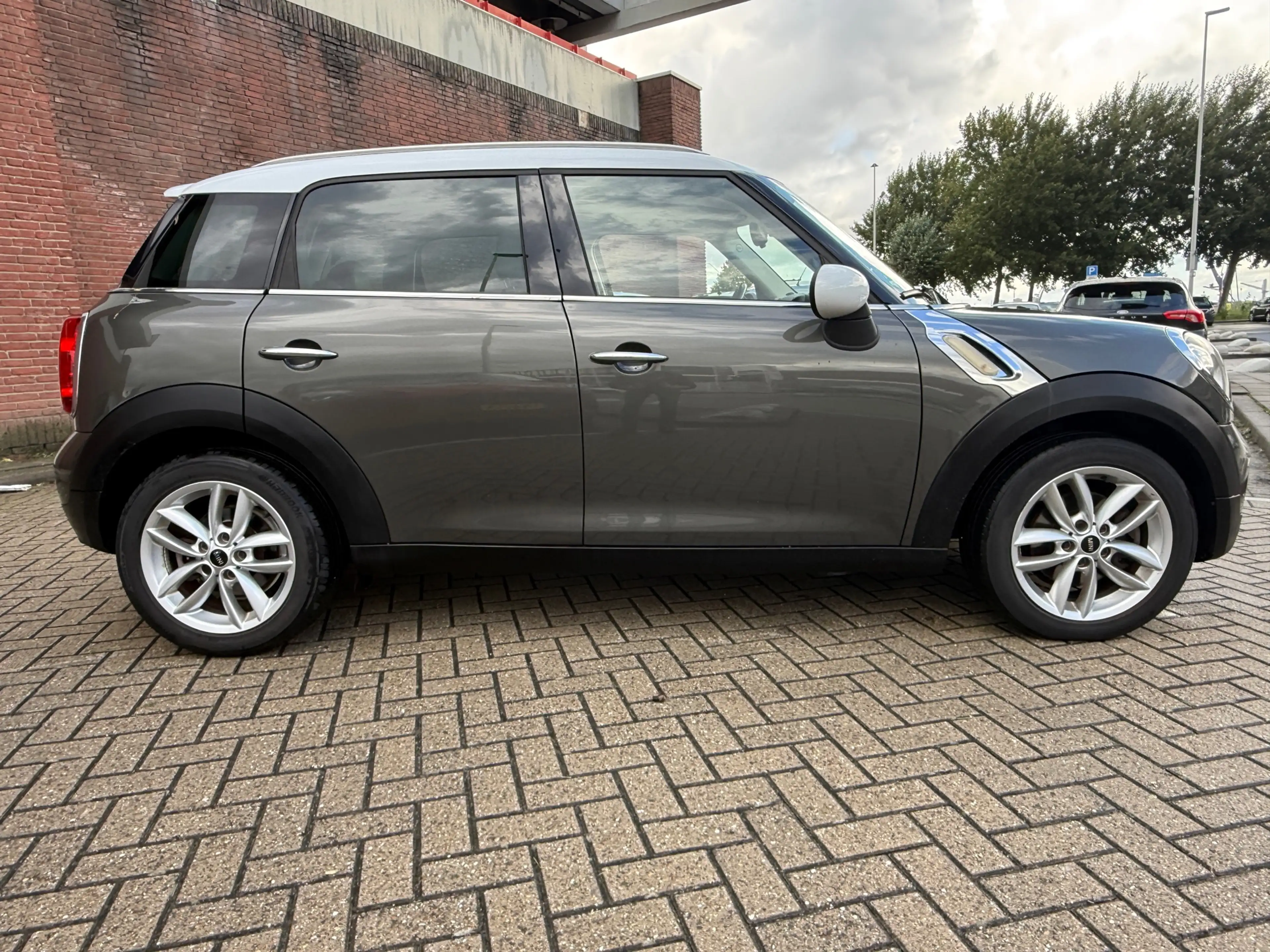 MINI Cooper Countryman 1.6 Salt | AUTOMAAT | PANO | LEDER | — photo 10