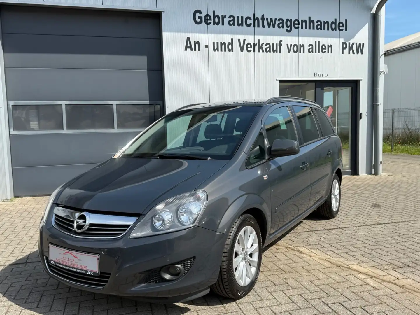 Opel Zafira B Family*7SITZER*NAVI*PDC*KLIMAAUTOMATIK Grau - 1