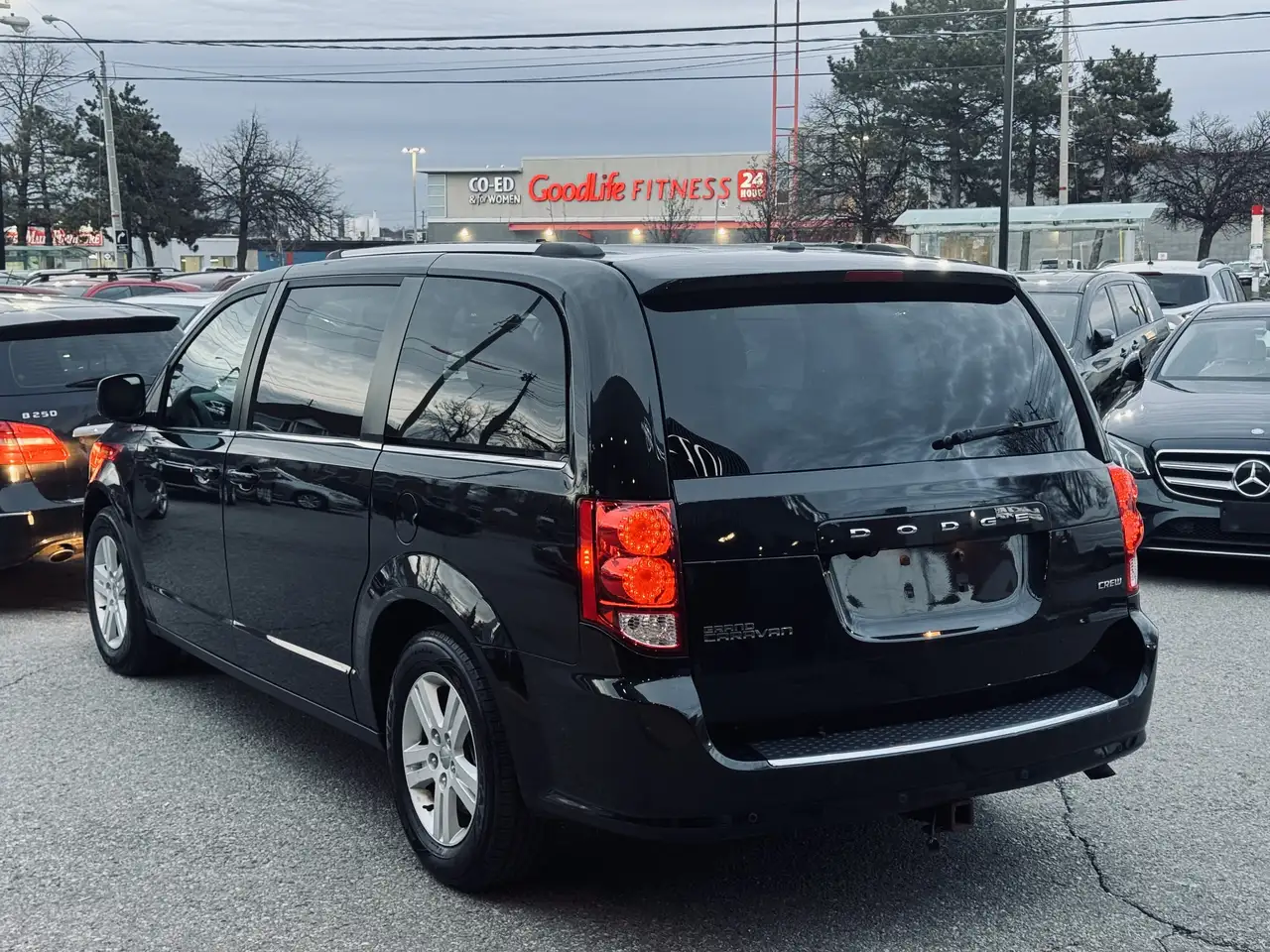 Dodge Grand Caravan снимка Dodge Grand Caravan