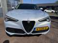 Alfa Romeo Stelvio 2.0 T AWD Q4 280pk Aut. AWD | Leder | Trekhaak  11 Wit - thumbnail 3