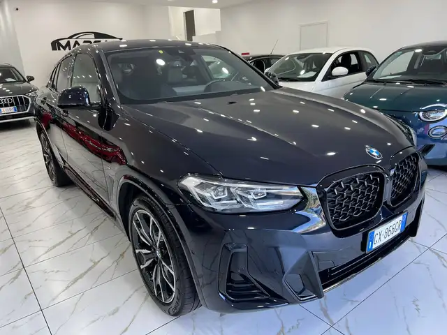 BMW X4 view 8