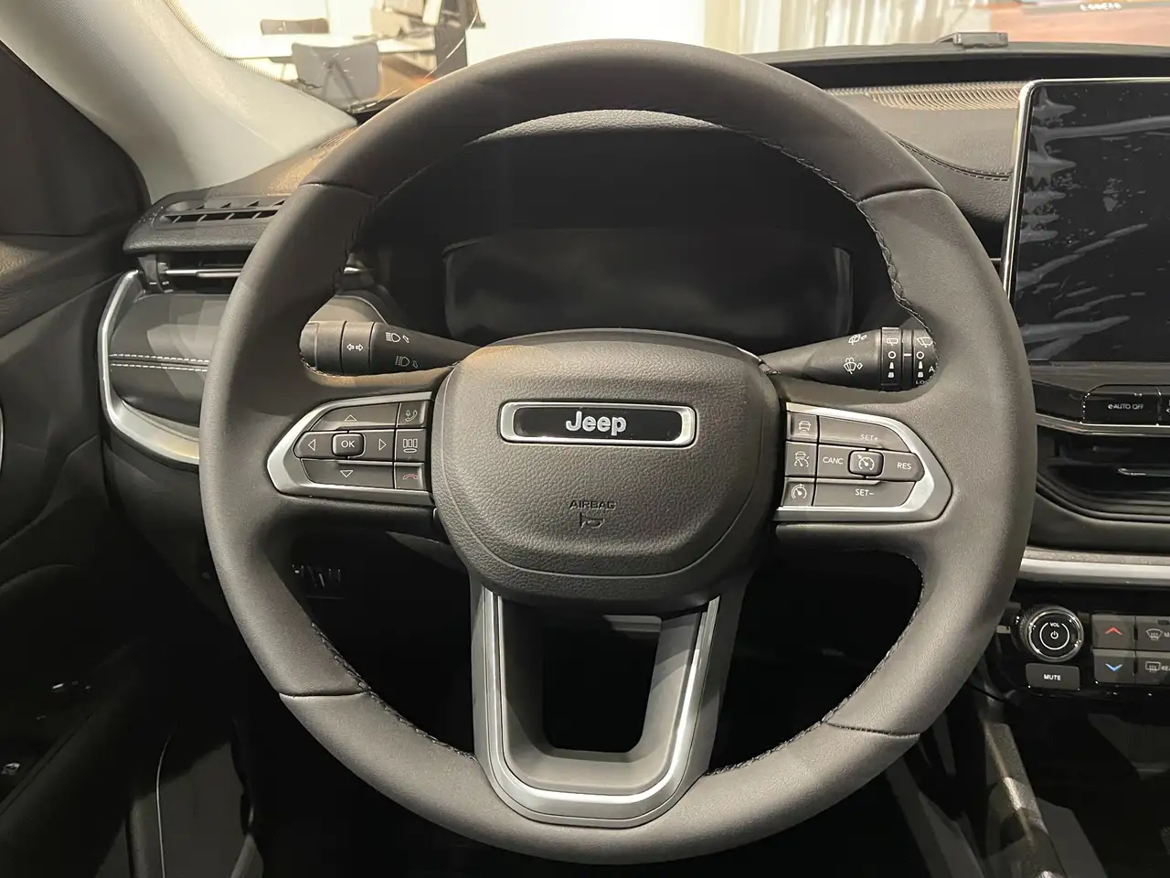 Jeep Compass 2026 — фото 15