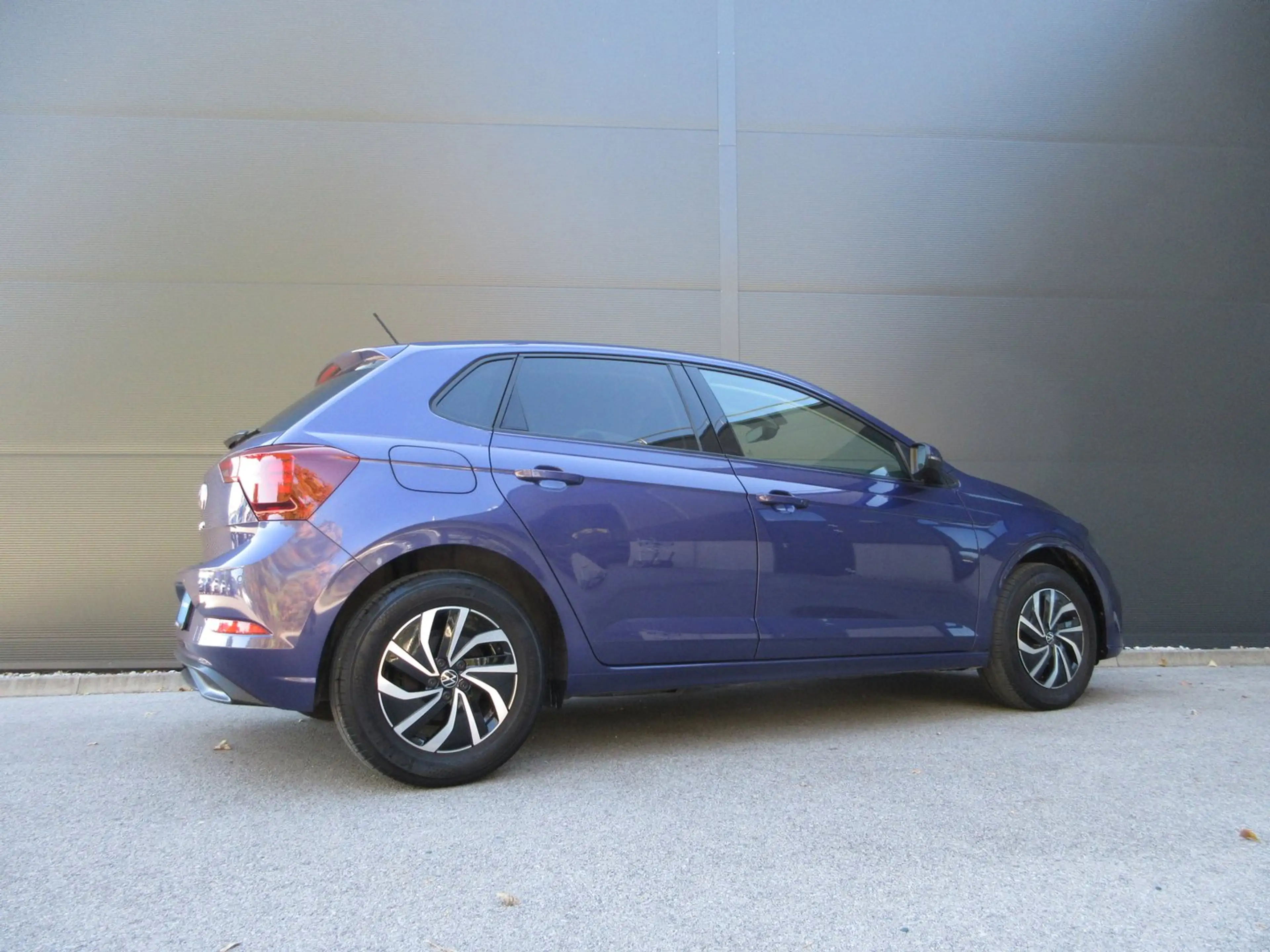 Volkswagen Polo Life TSI — photo 9