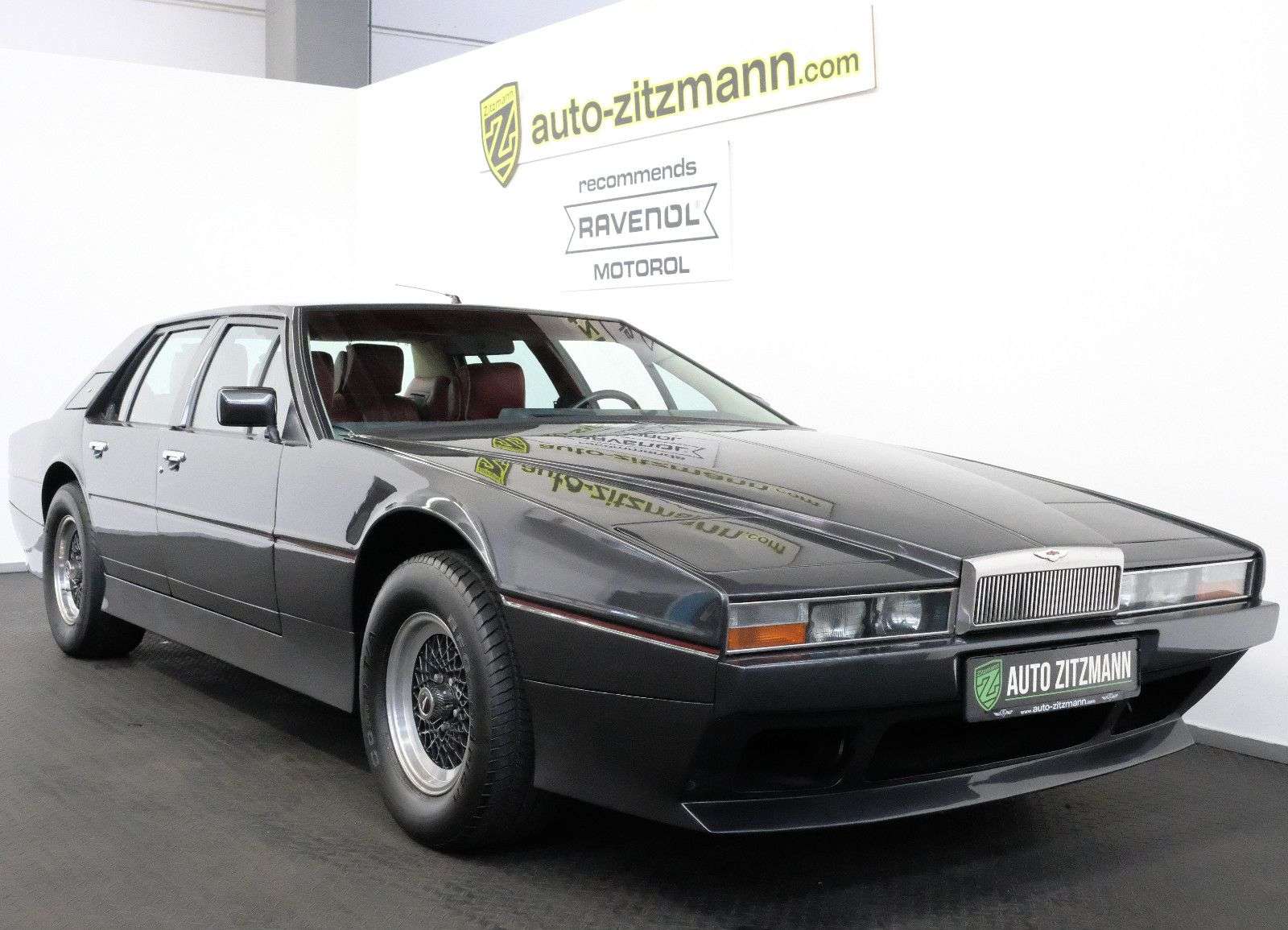 Second hand Aston Martin Lagonda 5.3