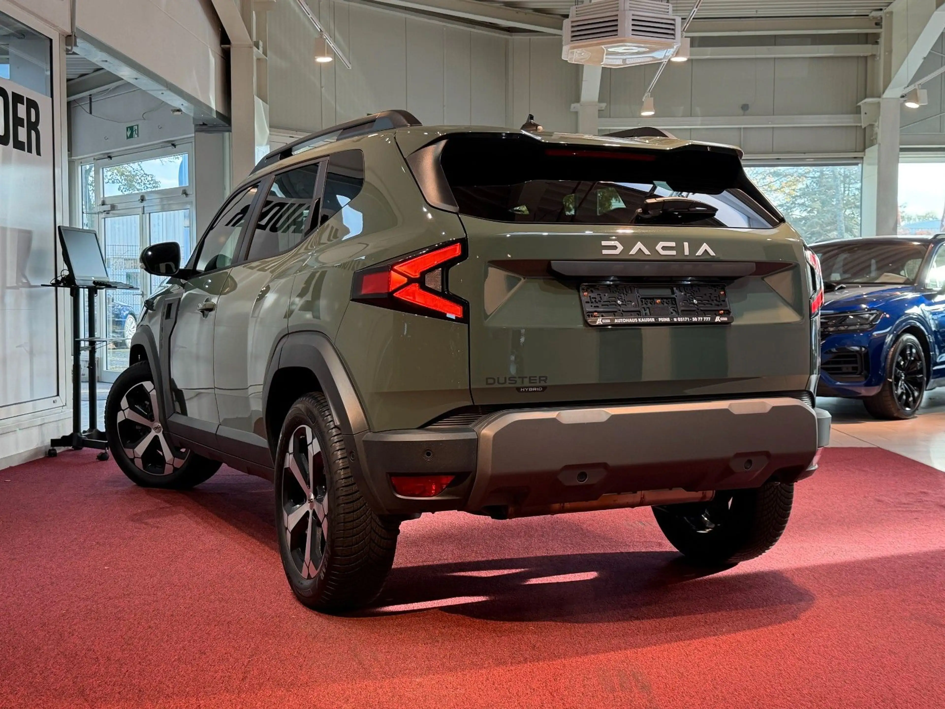 Dacia Duster Hybrid 140 Journey *LED* — photo 2
