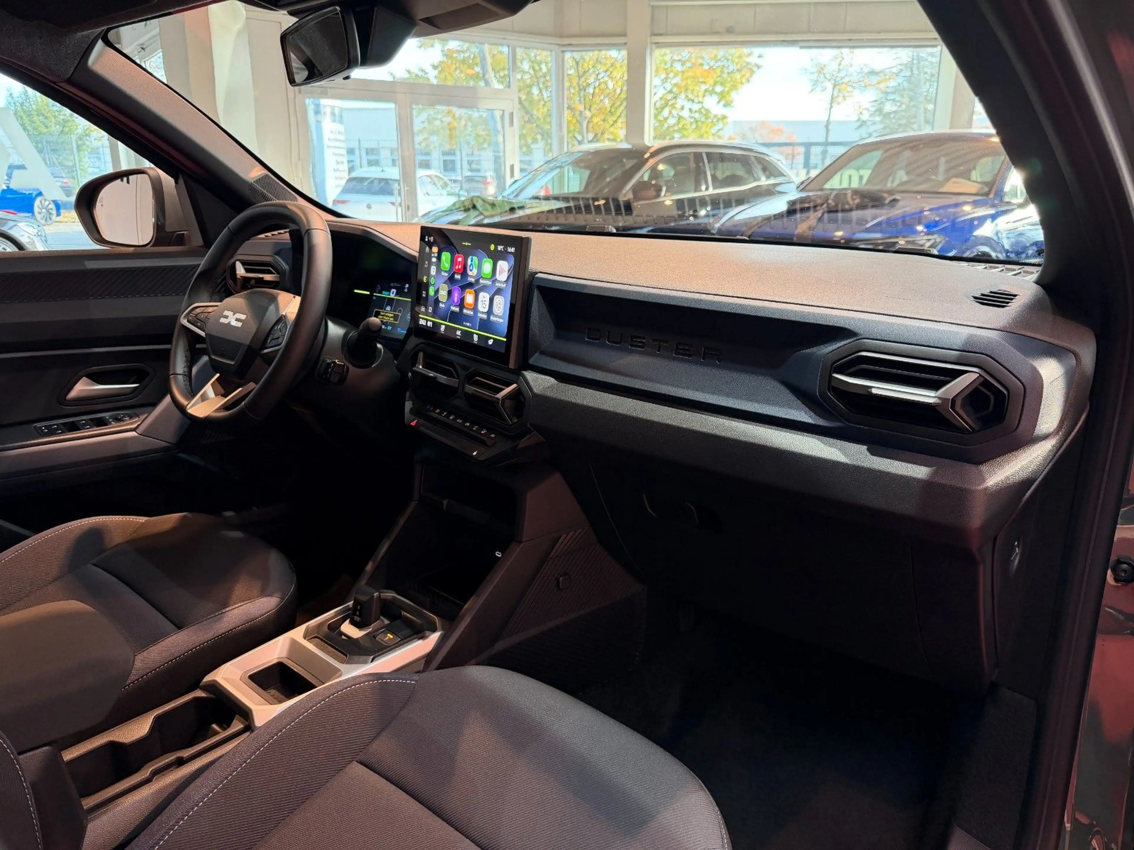Dacia Duster Hybrid 140 Journey *LED* — photo 7