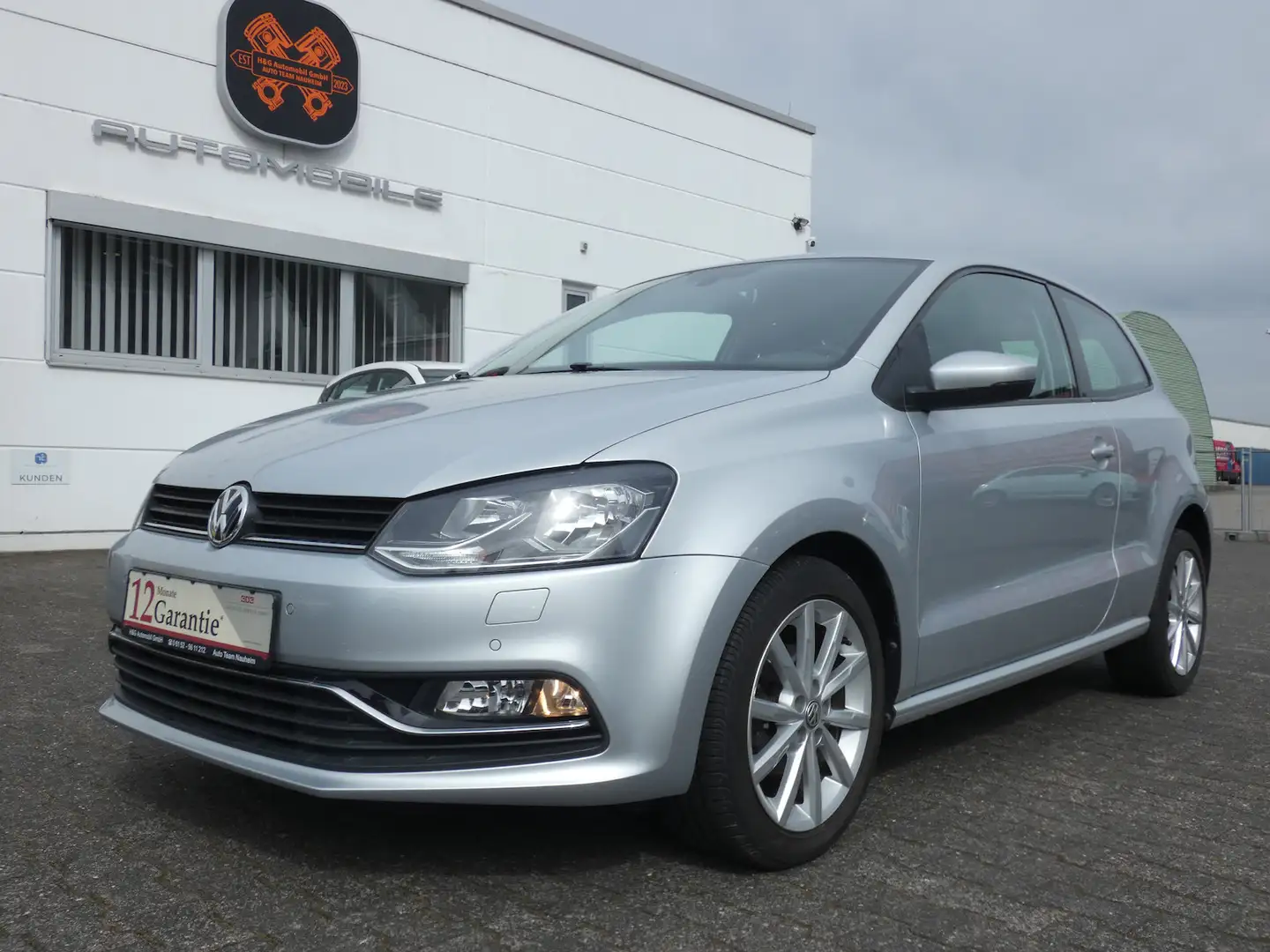 Volkswagen Polo 1,2 Highline *NAVI*ALU*PDC*KLIMA*USB* Argento - 1