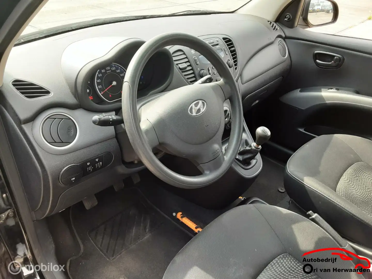 Hyundai i10 1.2 i-Drive Cool Zwart - 2