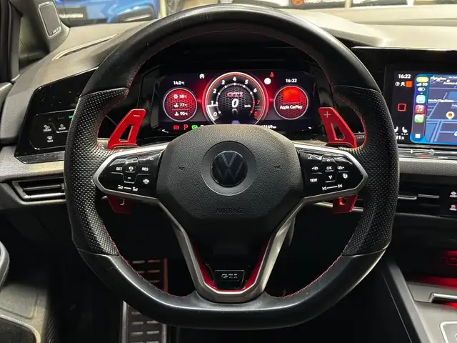 Volkswagen Golf view 14