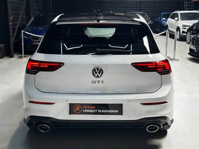 Volkswagen Golf view 5