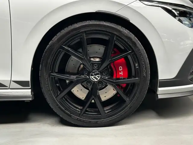 Volkswagen Golf view 7