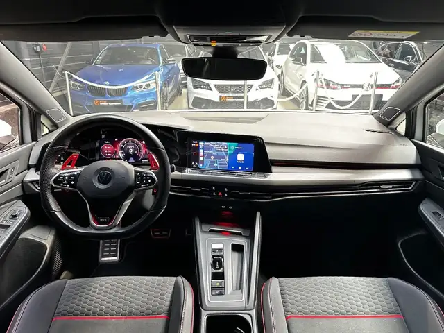 Volkswagen Golf view 13