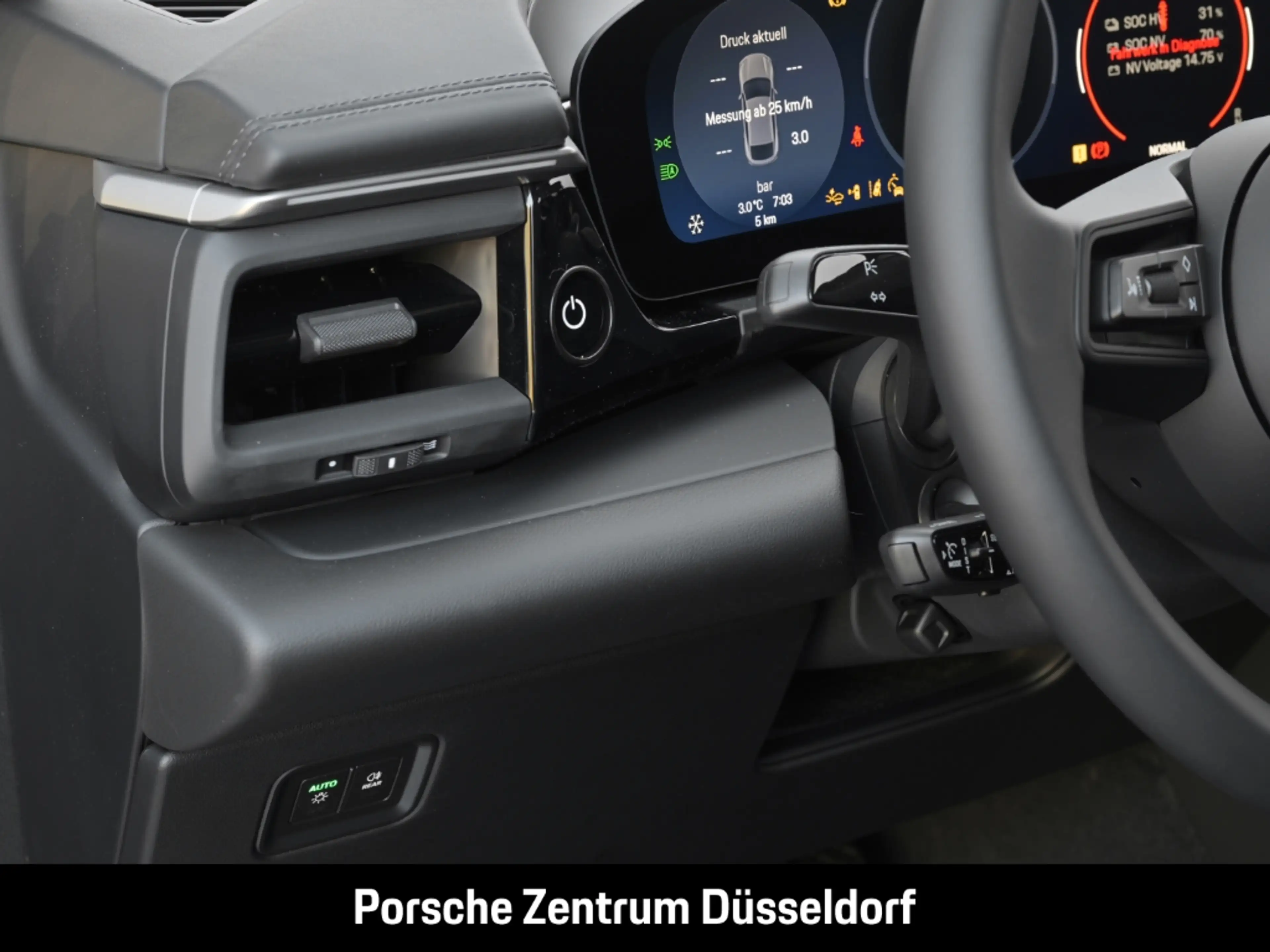 Porsche Macan BOSE Luftfederung Panorama InnoDrive LED — photo 9