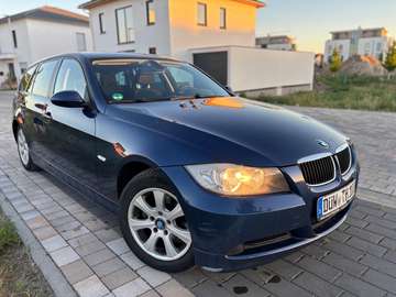 3 Touring 318i Klimaautom.*PDC*AHK*TÜV 12/27