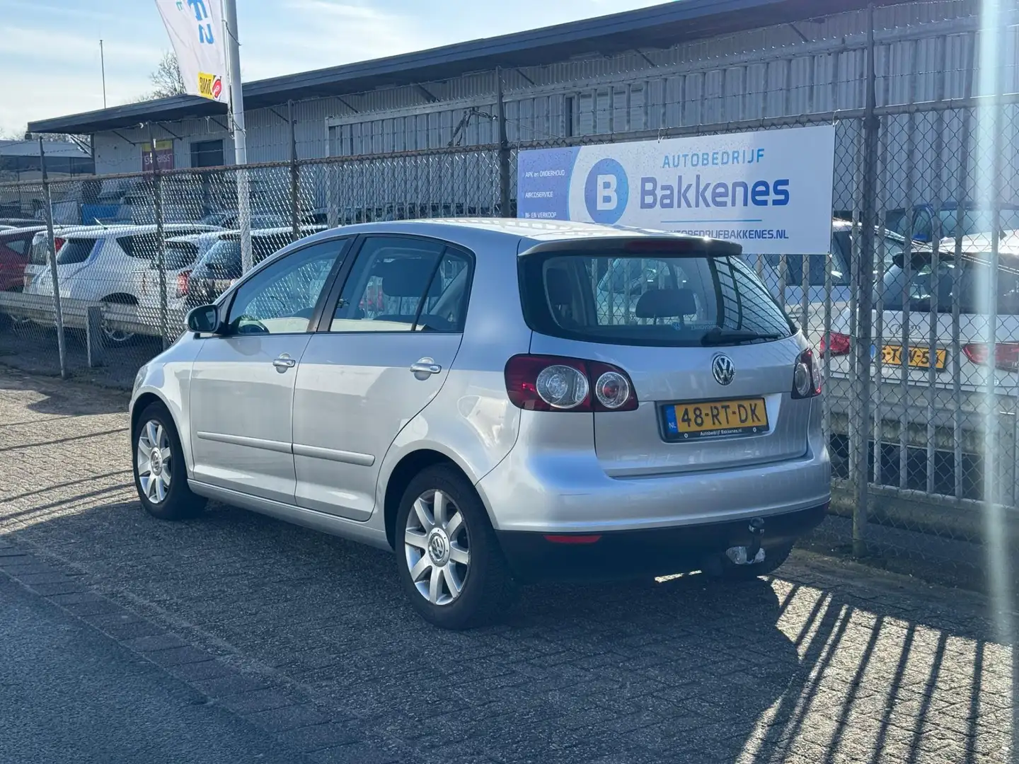 Volkswagen Golf Plus 1.6 FSI Sportline | Airco | Cruise | Trekhaak Grijs - 2