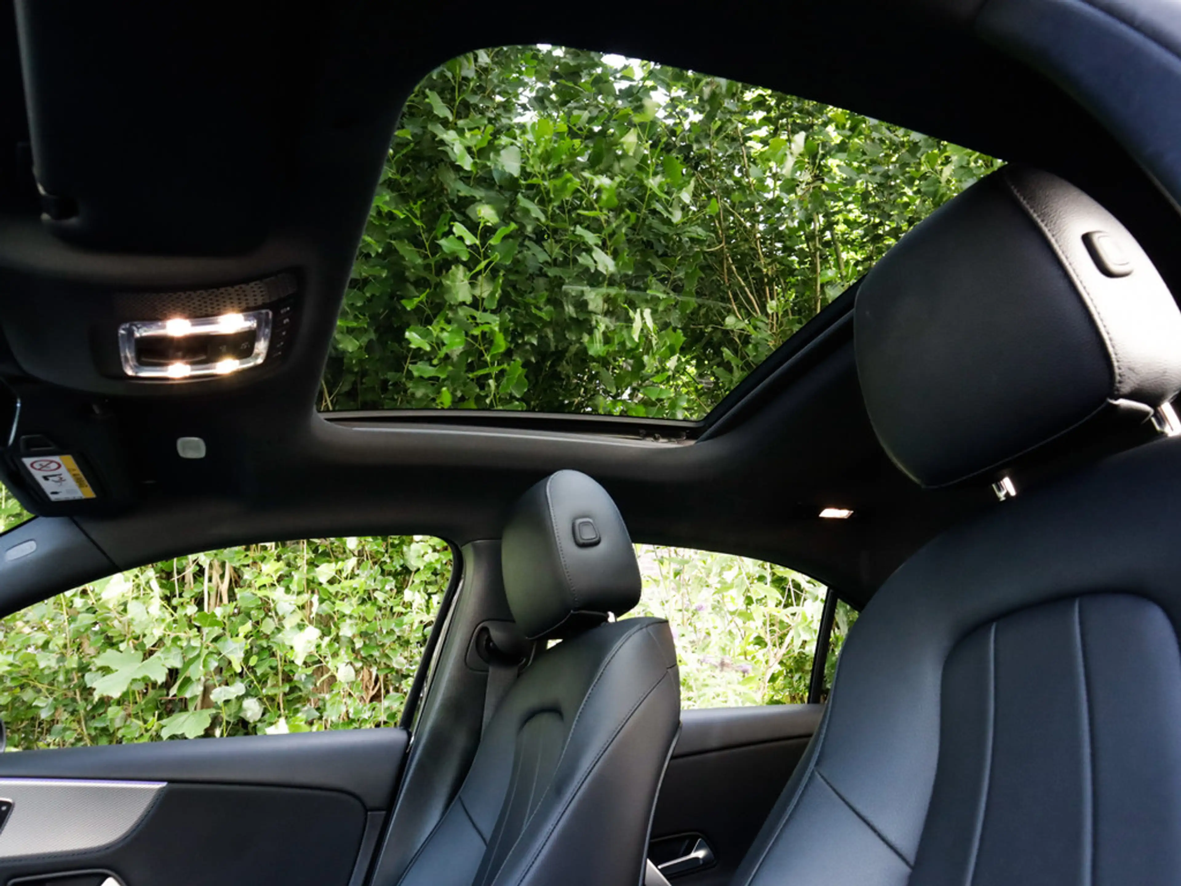 Mercedes-Benz A 250 e Business Solution Luxury Limited 1e-Eig. & Deale — photo 3