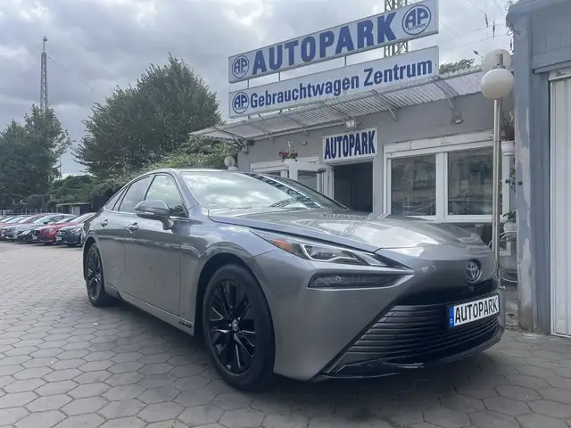 Toyota Mirai XLE Limousine**Vollausstattung**