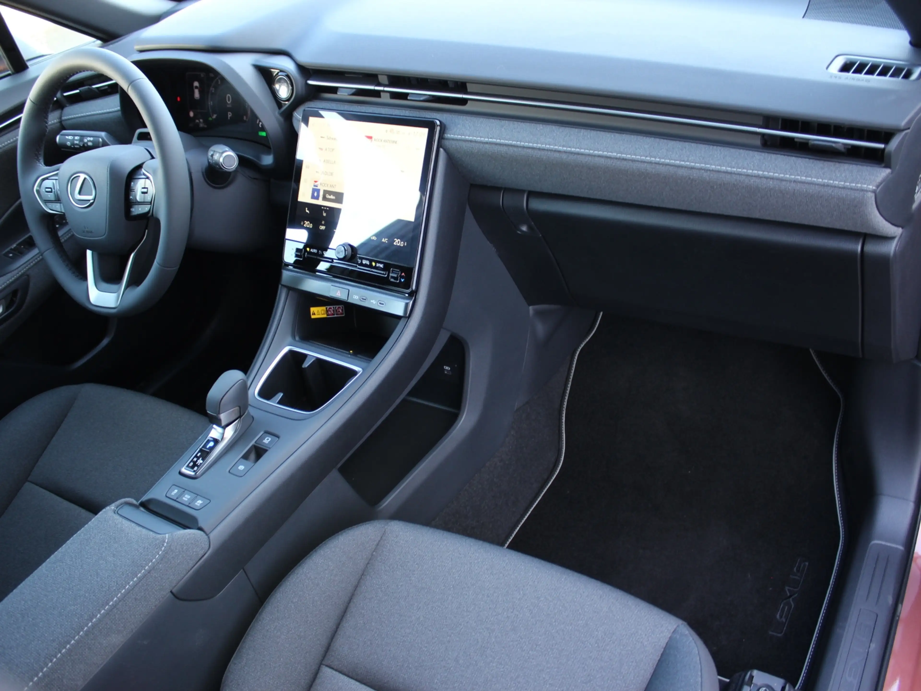 Lexus LBX 1.5 Hybrid Komfort- P. — photo 11