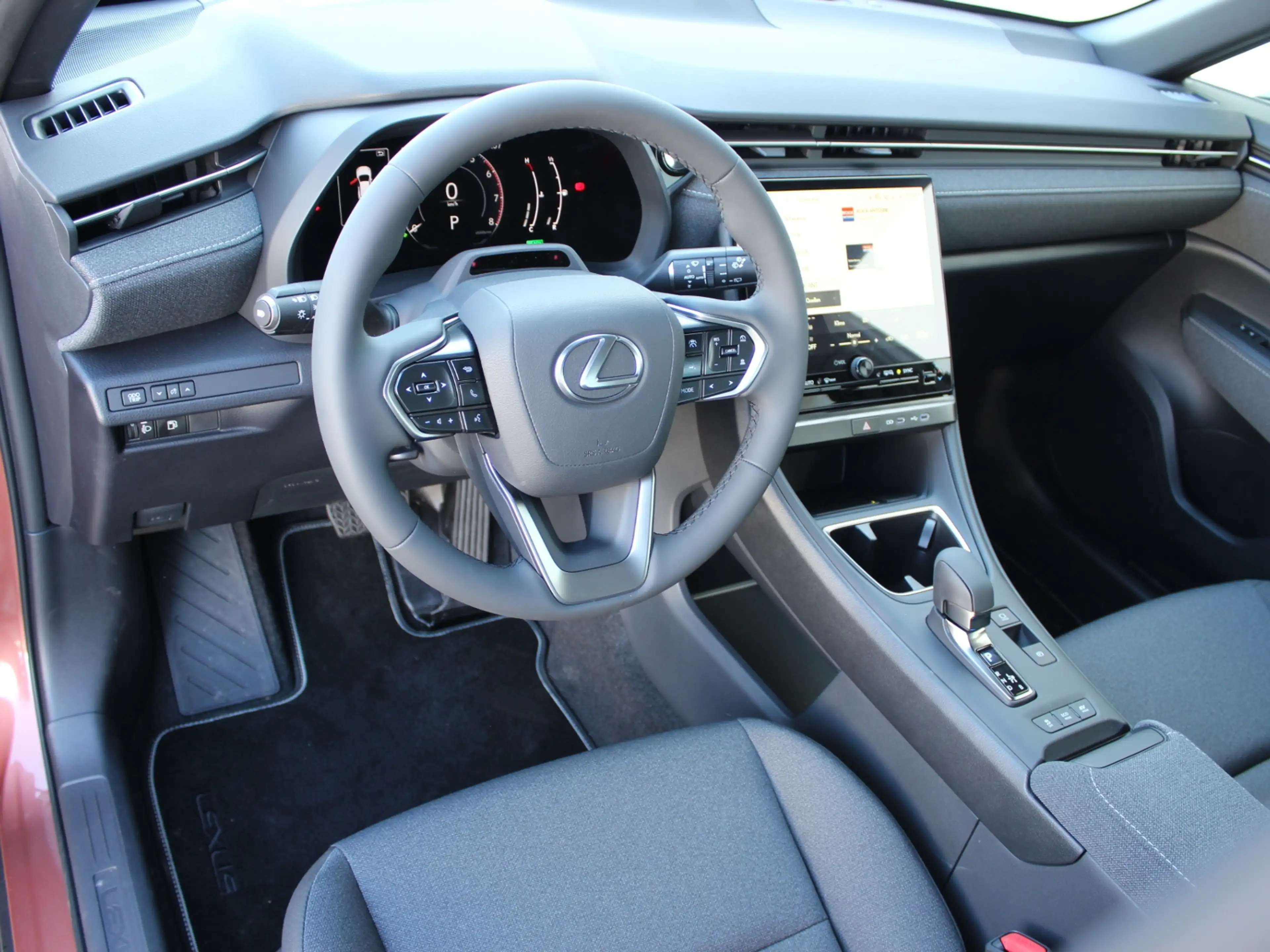 Lexus LBX 1.5 Hybrid Komfort- P. — photo 7