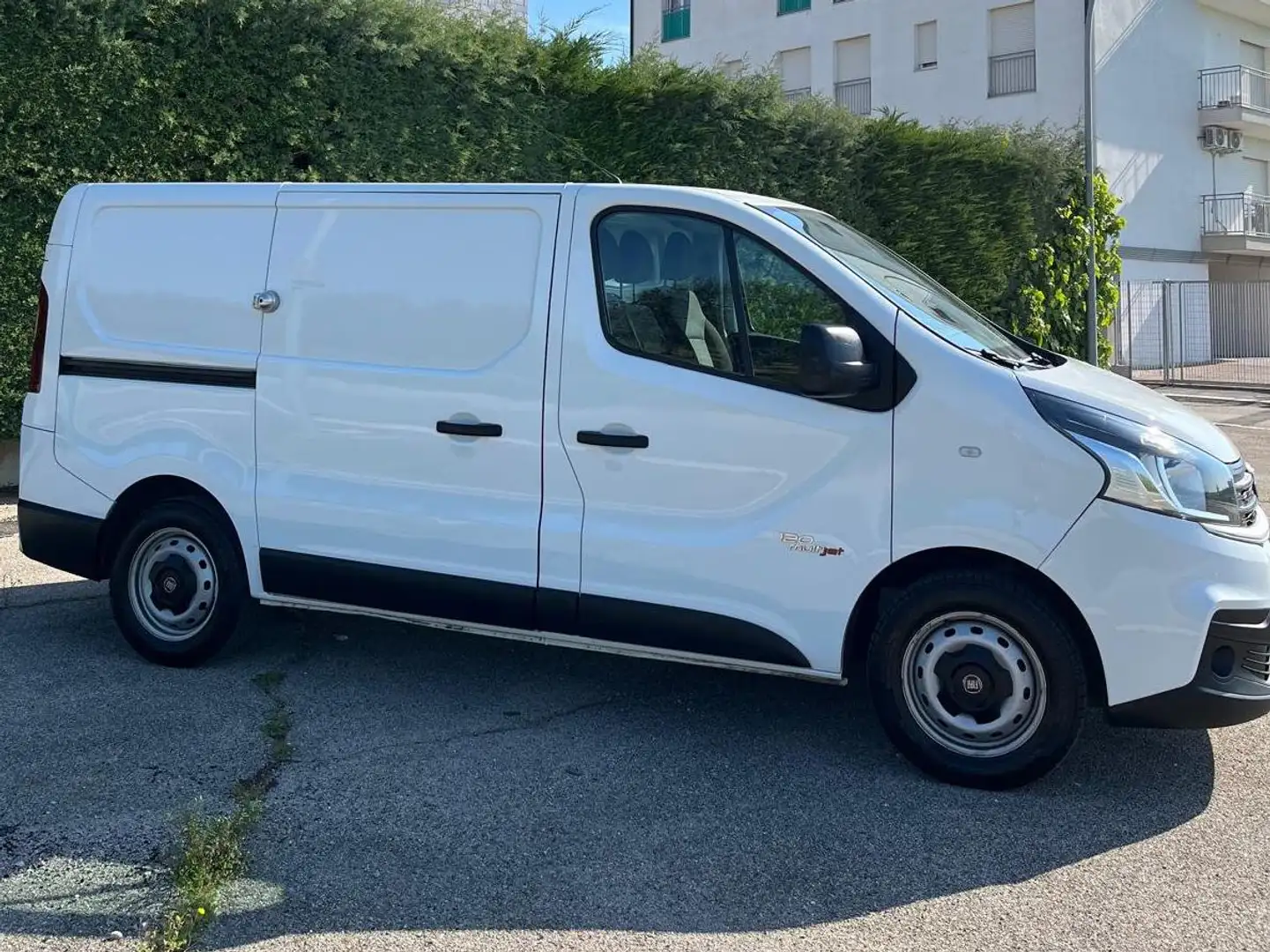 Fiat Talento Blanco - 1