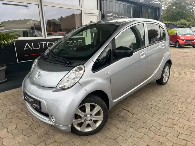 Peugeot iOn Klima Sitzheizung *TÜV 03.2028*