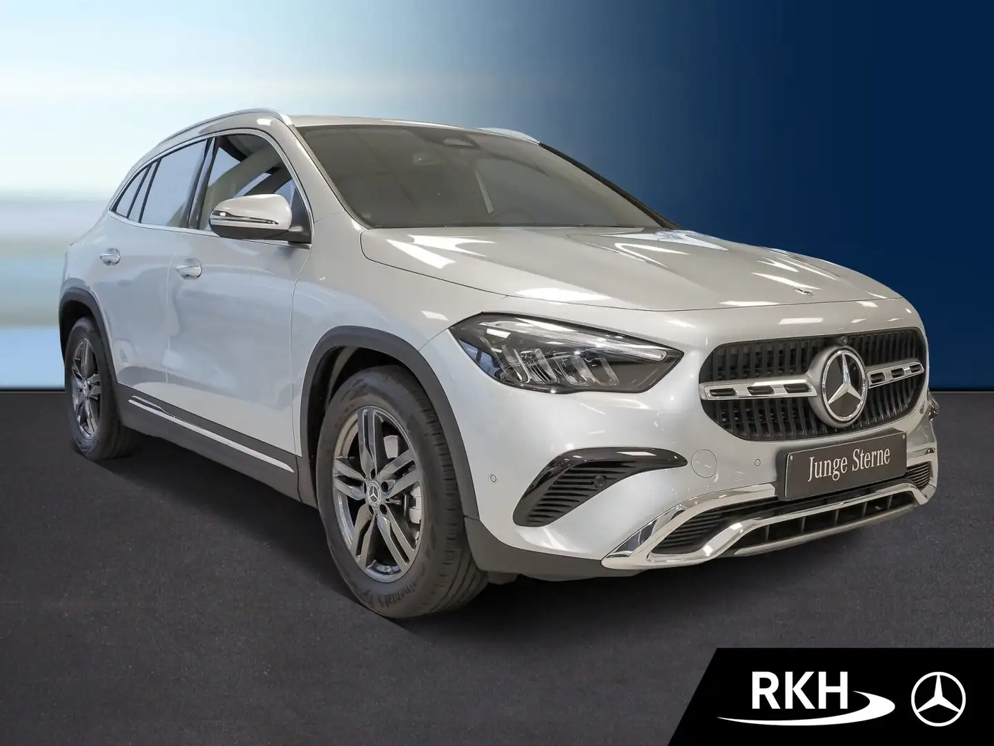 Mercedes-Benz GLA 200 GLA 200 Progressive Distronic/360°/LED/AHK/Totw. Silber - 2