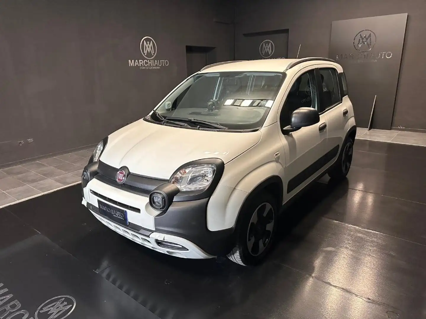 Fiat Panda 1.0 FireFly S&S Hybrid City Cross Bianco - 1