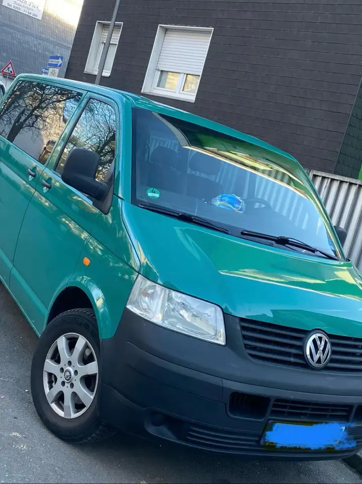 Volkswagen T5 Kombi