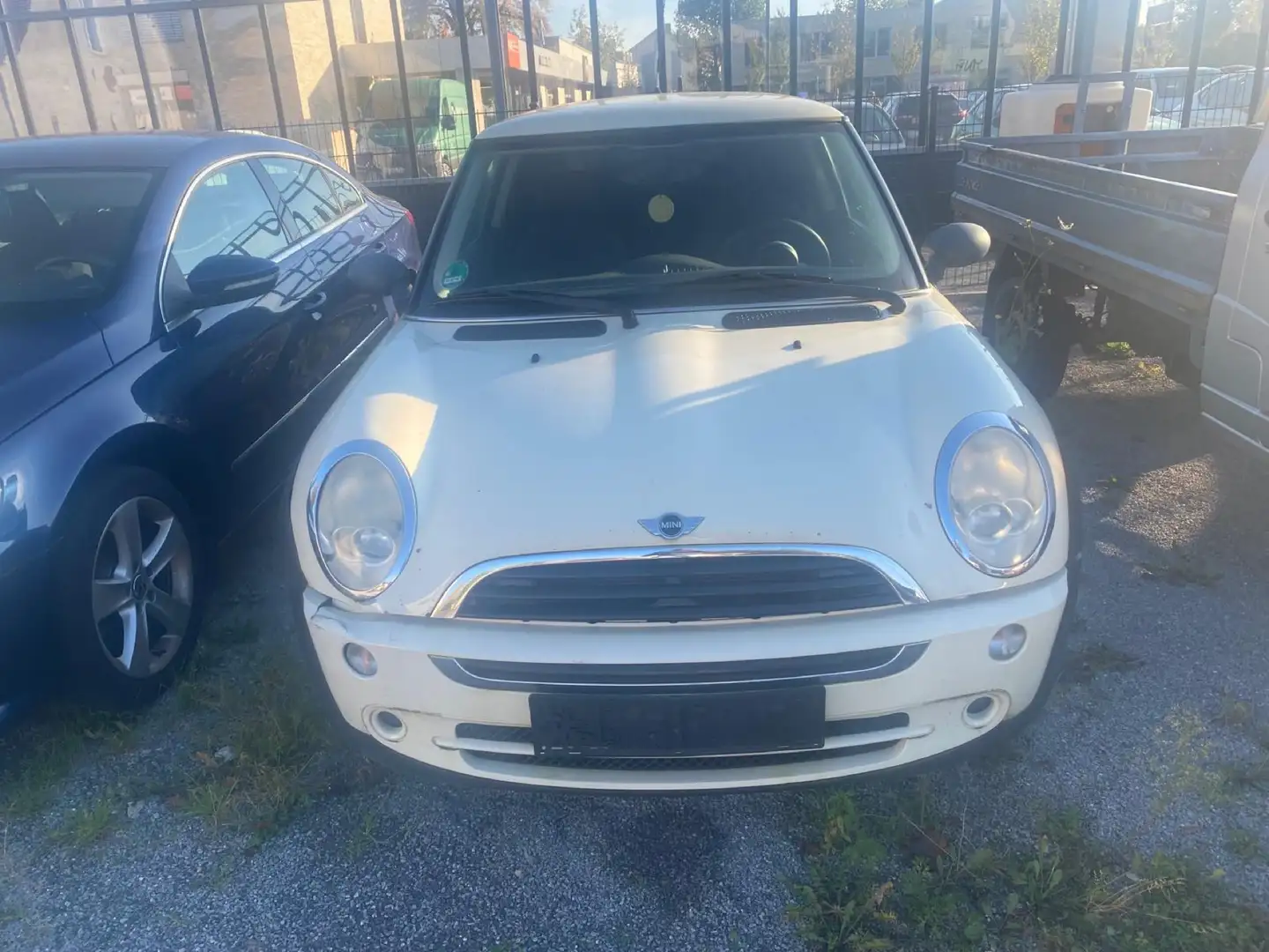 MINI One 1.6 One Weiß - 2