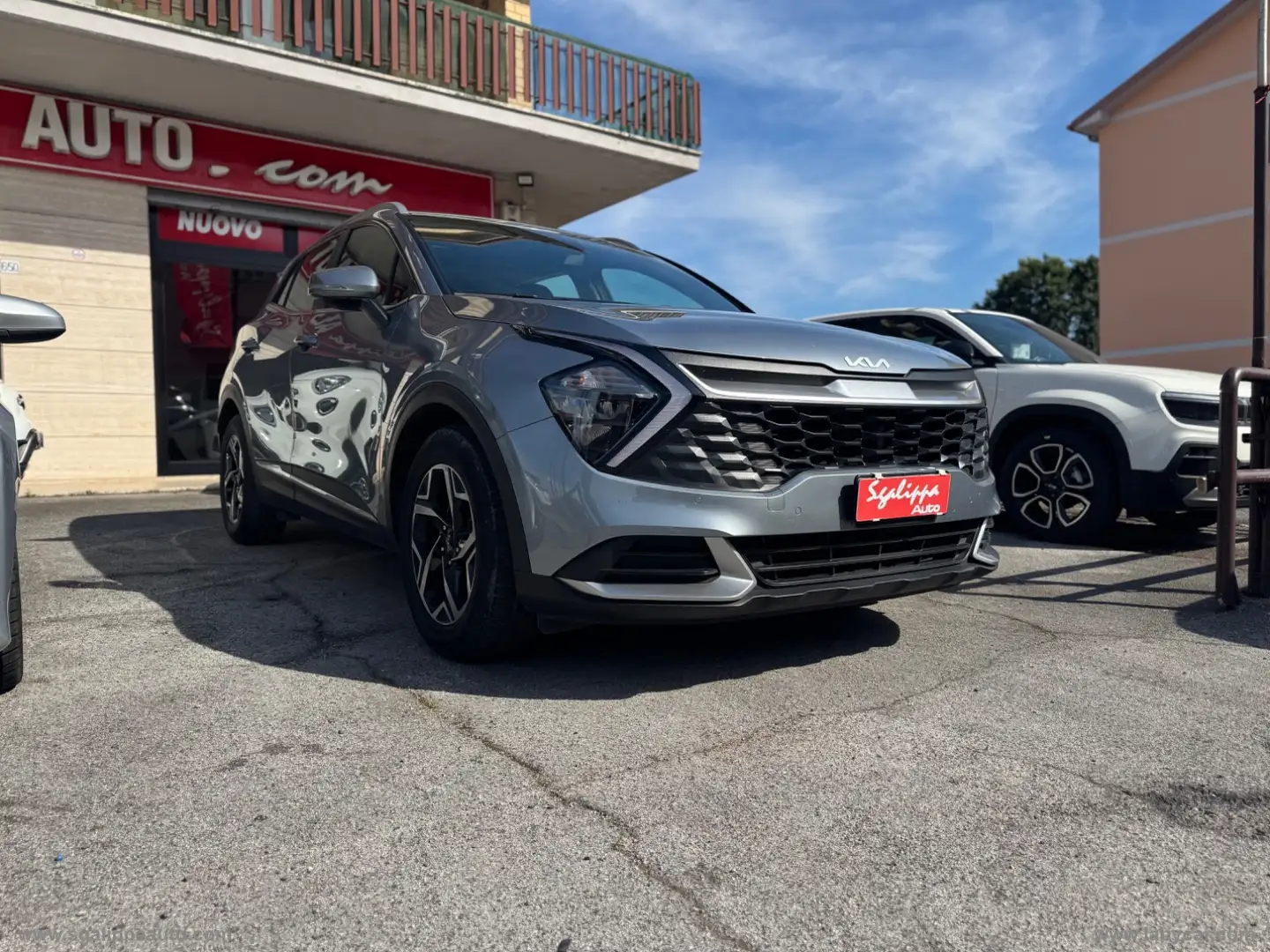 Kia Sportage 1.6 TGDi MHEV Business Gris - 1