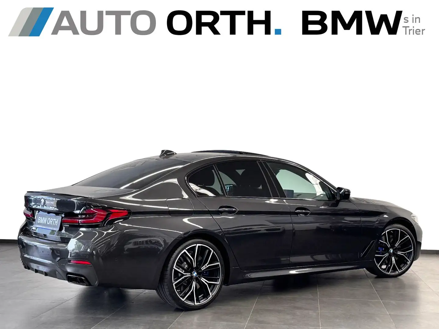 BMW 550 i xDrive LEDER HUD GLAS-SD ACC RFK LASER h/k Grau - 2