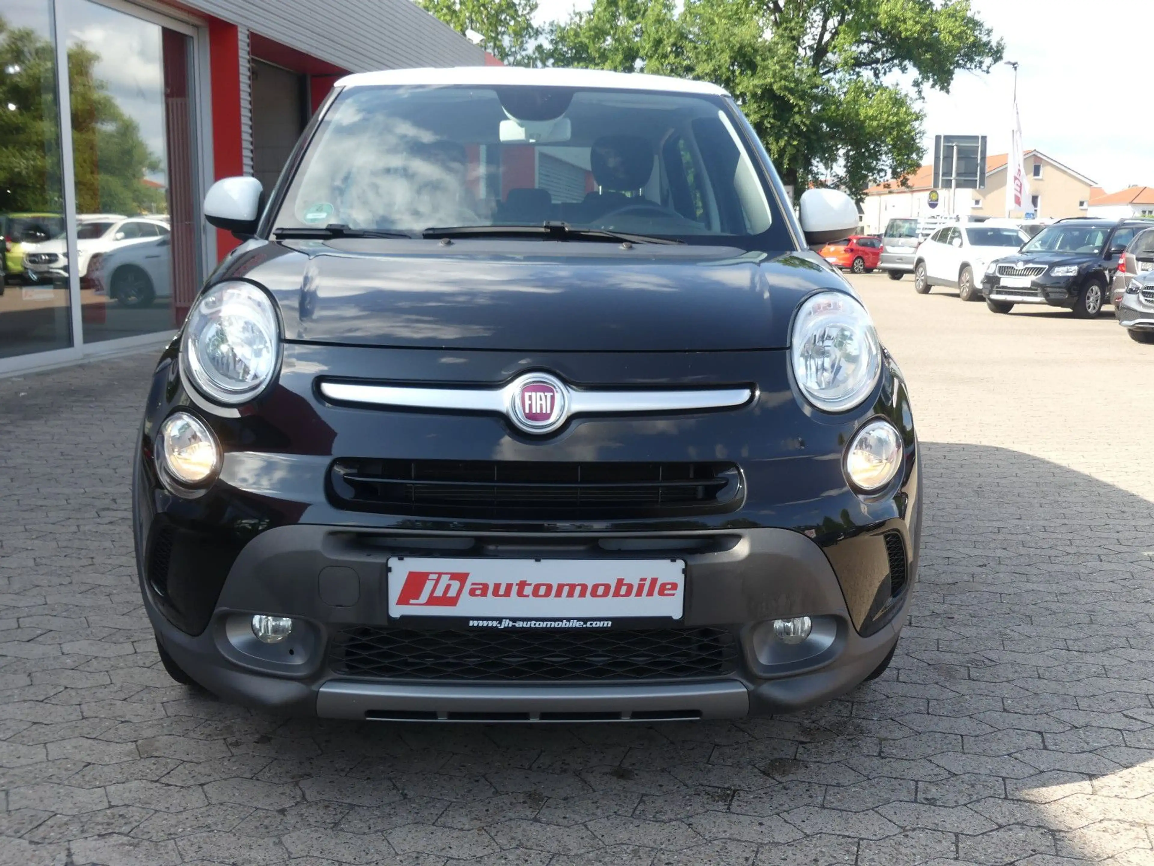 Fiat 500L Trekking Rockstar*Navi*Klima*ab 199€ — photo 9