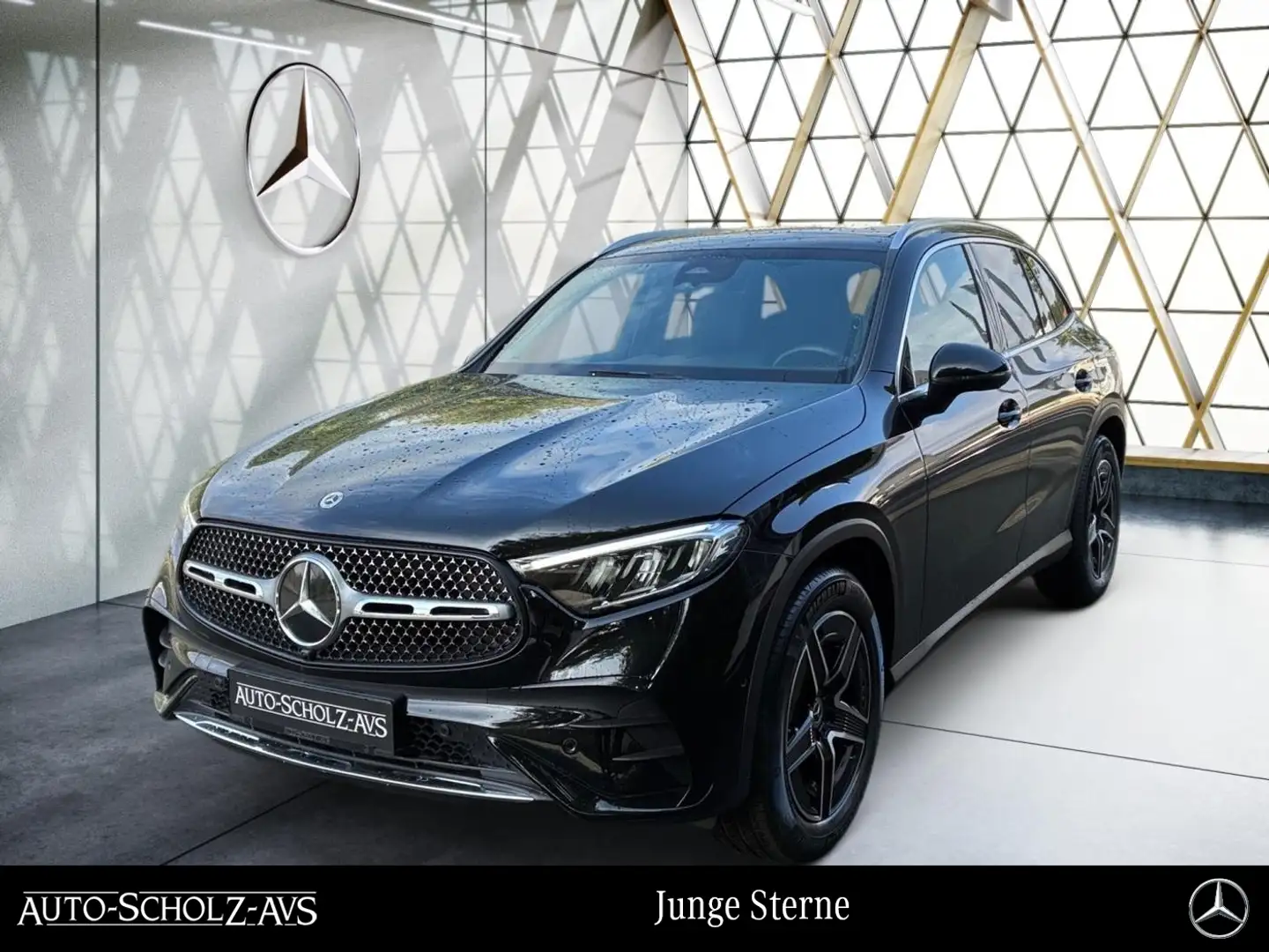 Mercedes-Benz GLC 220 d 4MATIC AMG Panorama*AHK*Easy-P*Memory* Schwarz - 1