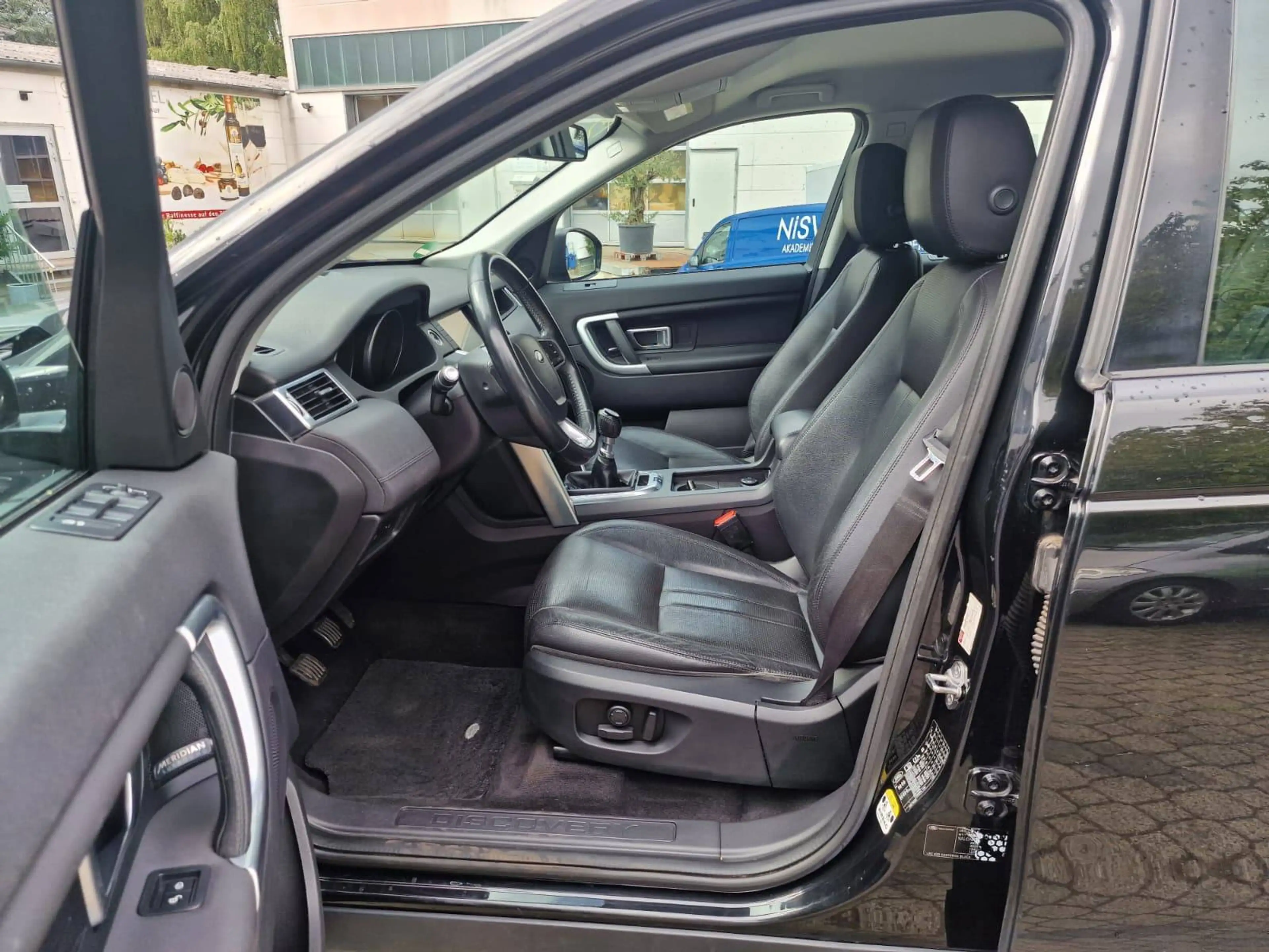 Land Rover Discovery Sport HSE — photo 12