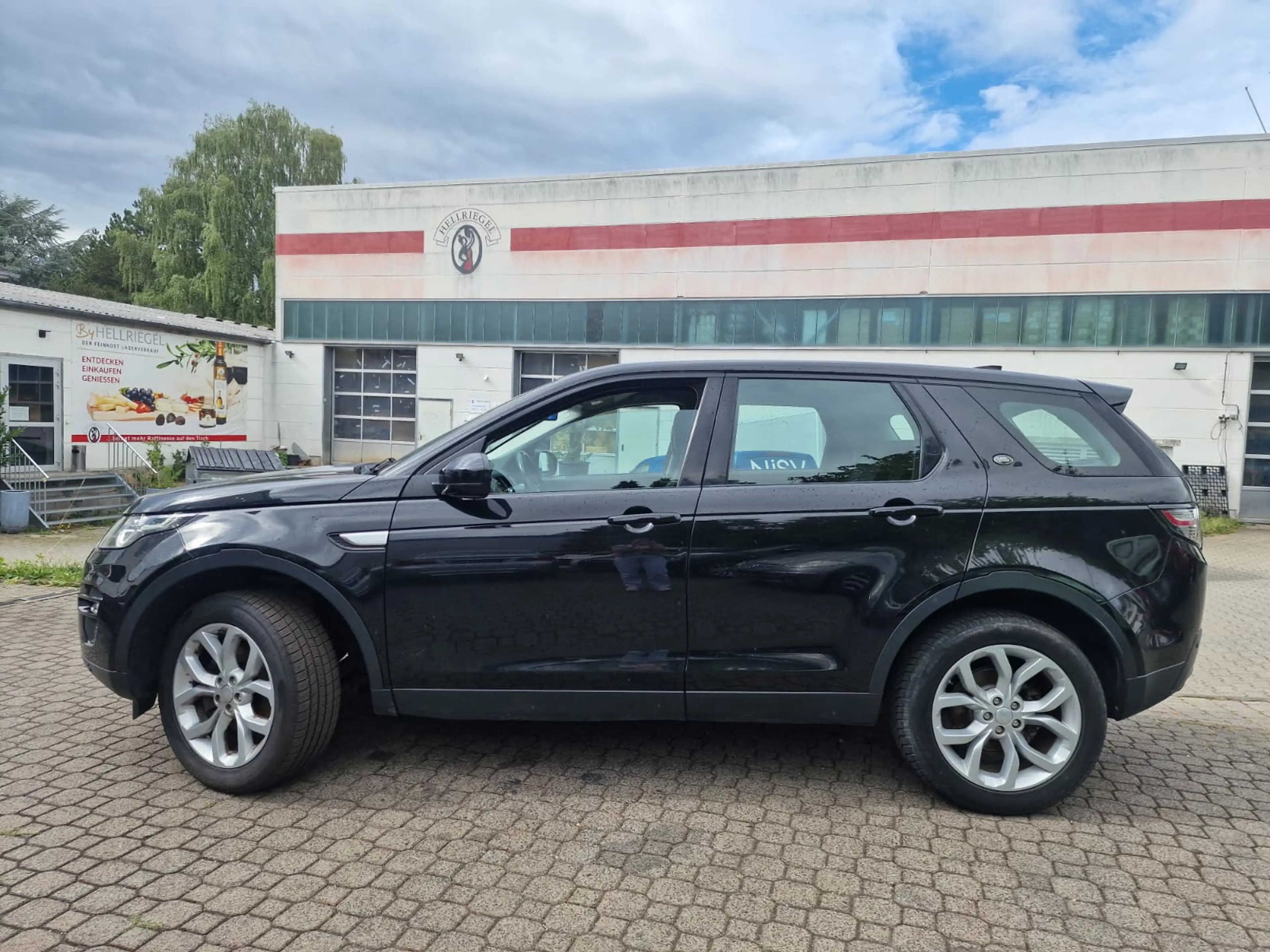 Land Rover Discovery Sport HSE — photo 2