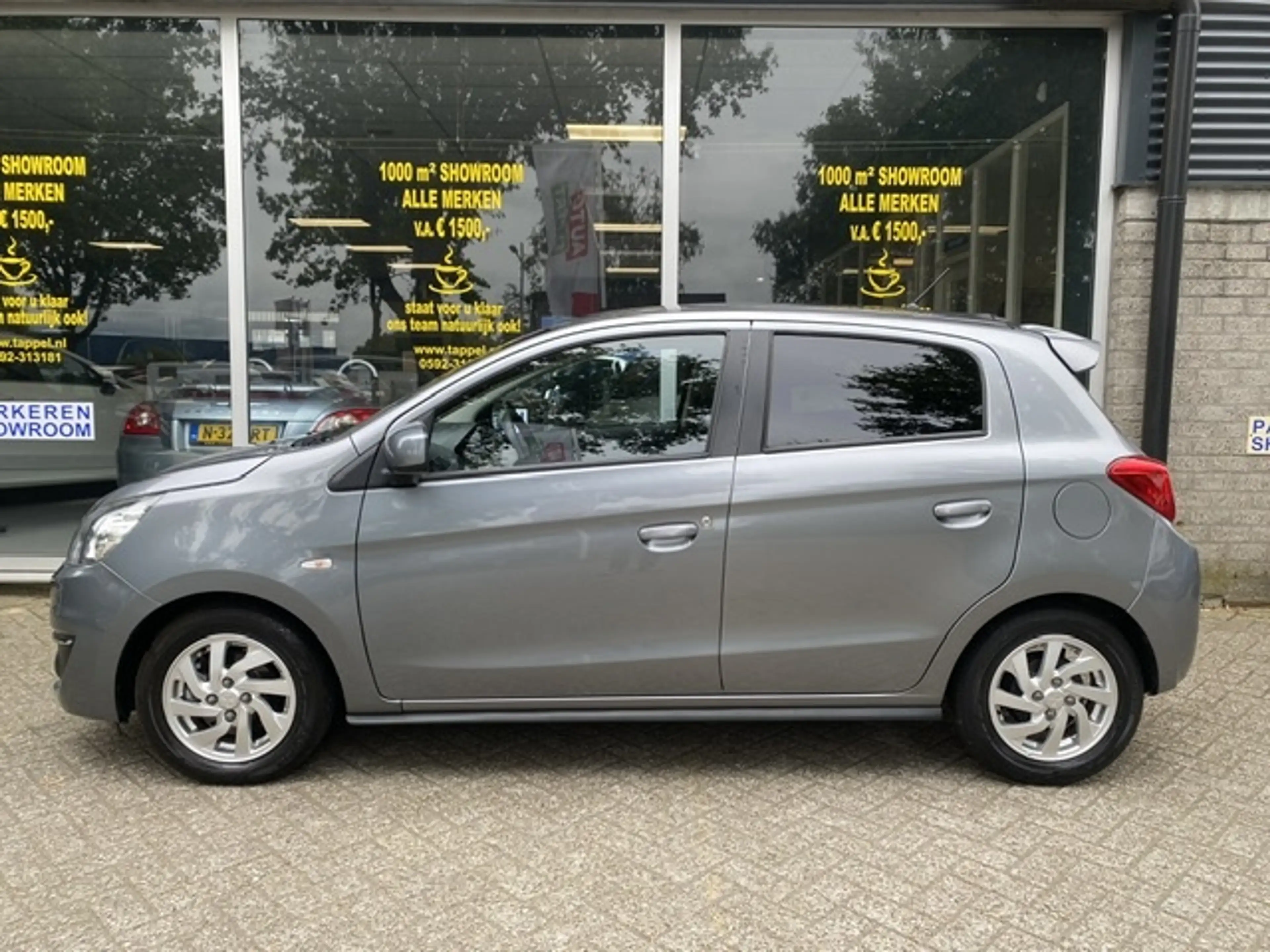 Mitsubishi Space Star 1.0 Intense L.M./Automaat — photo 7