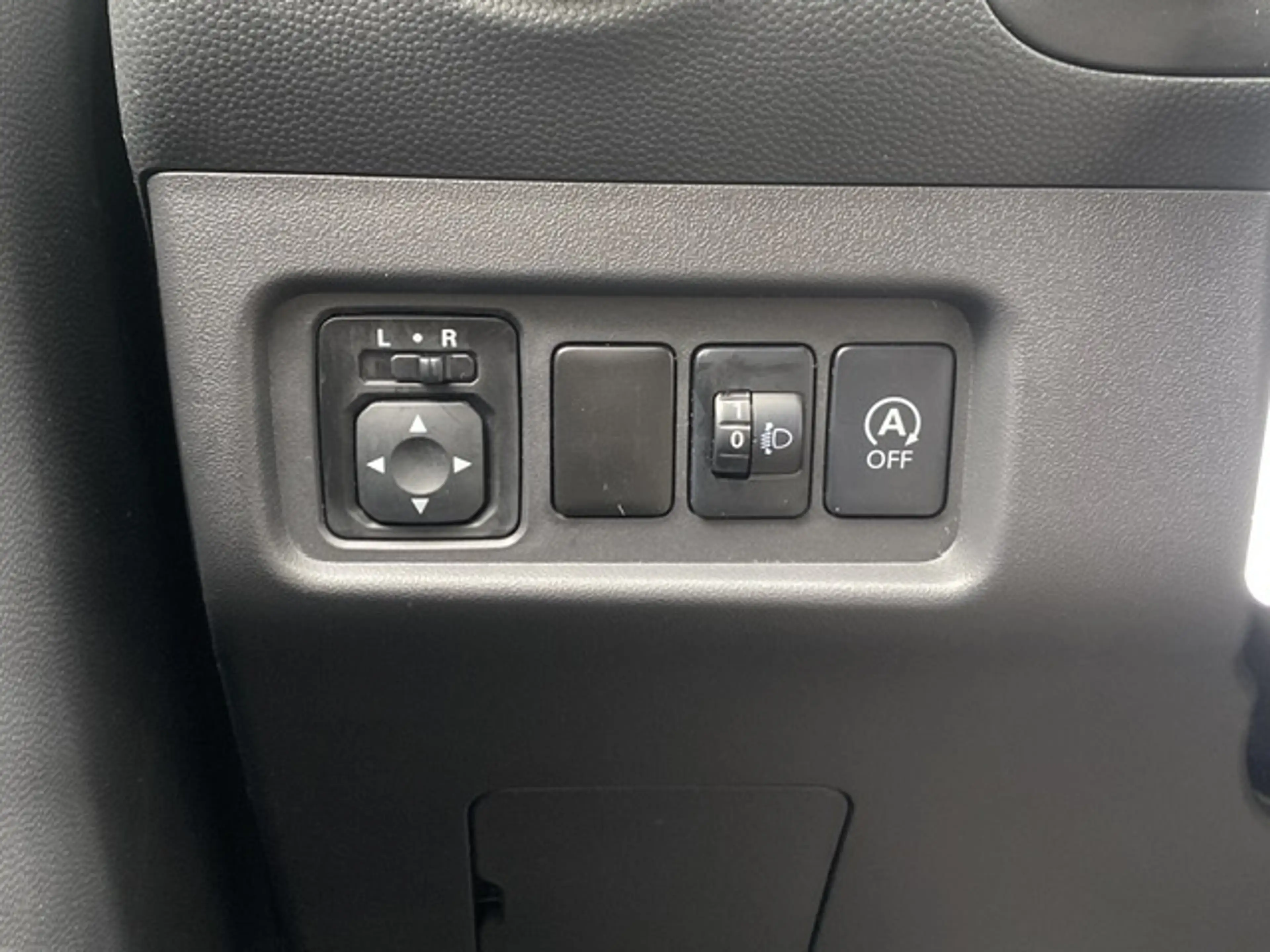 Mitsubishi Space Star 1.0 Intense L.M./Automaat — photo 20