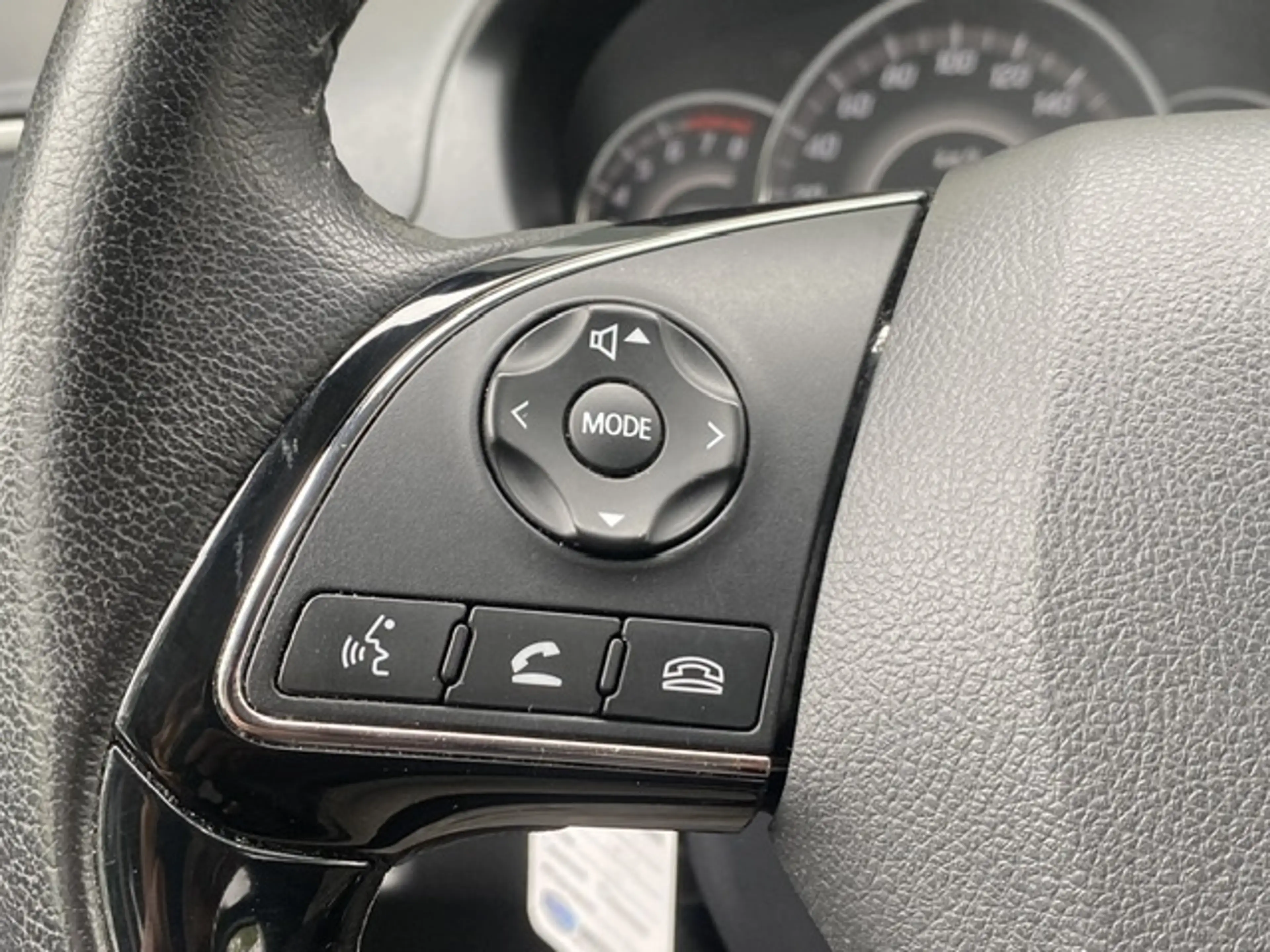 Mitsubishi Space Star 1.0 Intense L.M./Automaat — photo 18